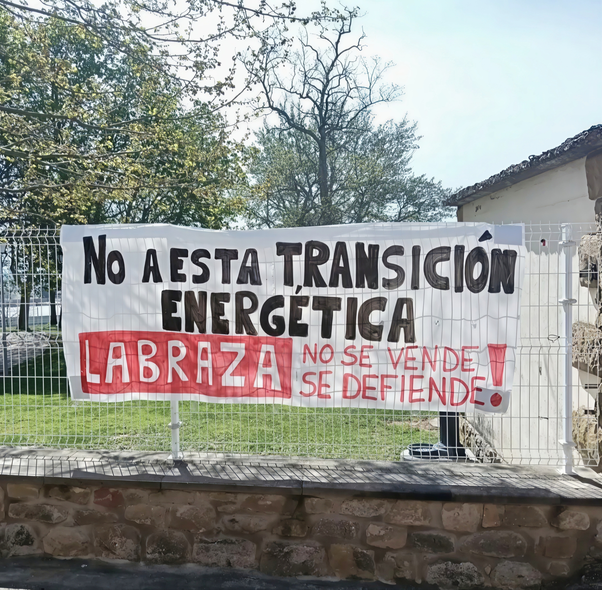 📌’Rioja Alavesa en peligro: Elkarrekin urge al Diputado General a frenar el eólico de Labraza’