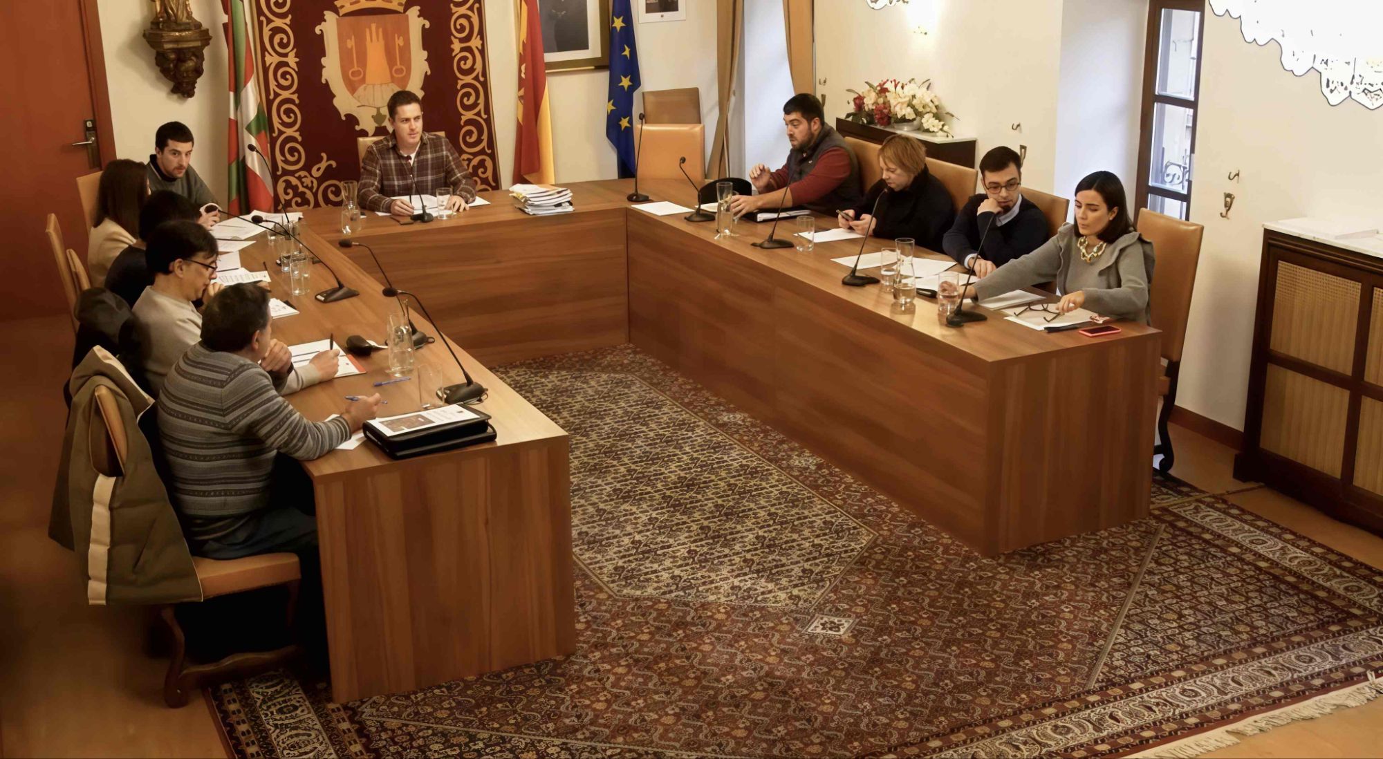 📌’PP y EH Bildu votan en contra de que Laguardia tenga presupuestos para 2026′