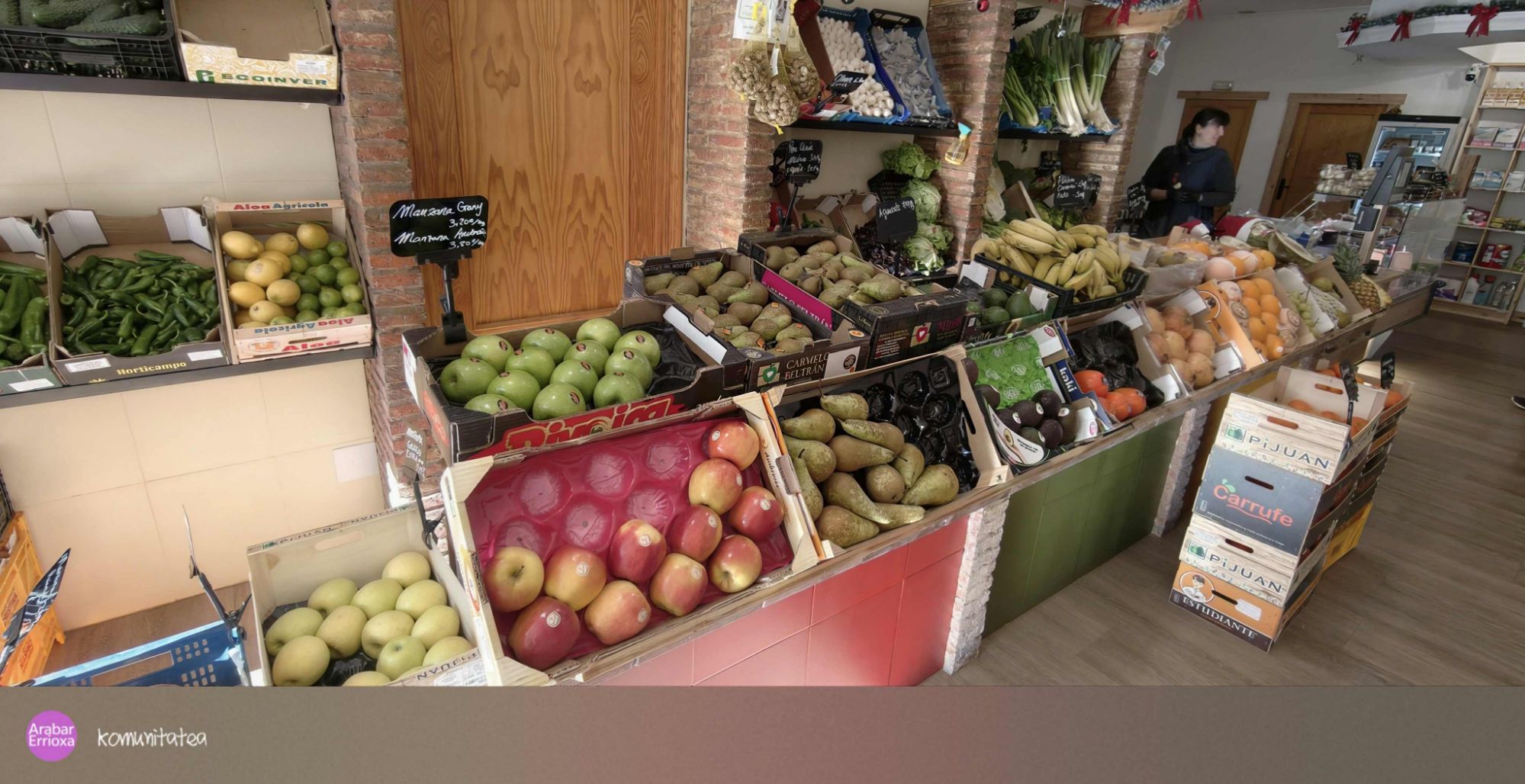 📌’Montse: la joven emprendedora que ha revivido una fruterÃa de Oion con frescura y simpatÃa’